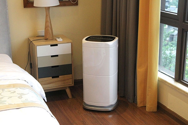 梅雨季節：我是用生命在上班??！